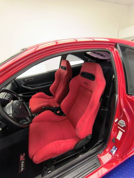 TRAITEMENT CERAMIQUE carrosserie, jantes, plastiques, vitre, chassis sur une HONDA INTEGRA TYPE R DC2 de 1998 sur BELLEY
