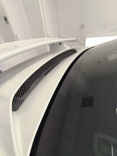 PREPARATION ESTHETIQUE & CIRE avec un soin de l'habitacle sur une PORSCHE 911 991.1 GT3 CLUBSPORT de 2015