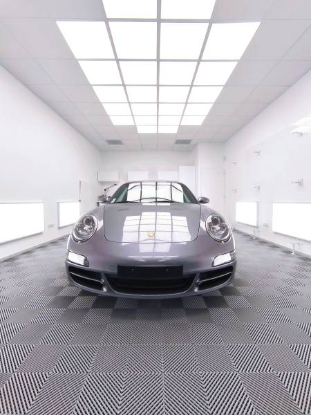 Traitement céramique intégral carrosserie, jantes, plastique, vitrage, passages de roue et PPF pare-pierres sur une PORSCHE 991 997.1 CARRERA S de 2006