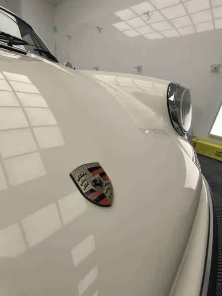 TRAITEMENT CERAMIQUE carrosserie, jantes, chassis et peinture des étriers sur une PORSCHE 912 de 1969 sur BASSENS