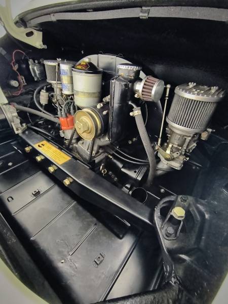 TRAITEMENT CERAMIQUE carrosserie, jantes, chassis et peinture des étriers sur une PORSCHE 912 de 1969 sur BASSENS